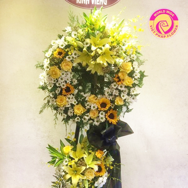 Hoa cúc là loại hoa được sử dụng phổ biến nhất tại các tang lễ để tiễn đưa những người đã khuất
