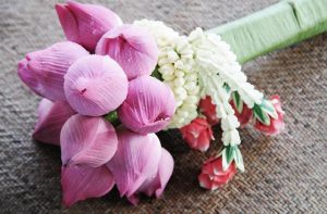 Top 6 loại hoa đẹp cho ngày kỷ yếu đáng nhớ