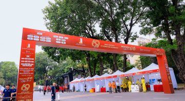 Điện Hoa Việt Pháp tỏa sáng tại “Bách Khoa Ngày Trở Về 2025”