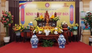 Trang trí cắm hoa lễ Phật Đản đơn giản, sang trọng tại Từ Sơn – Bắc Ninh