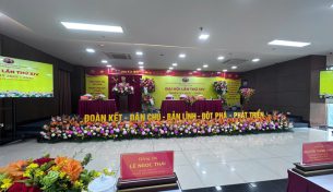 Điện Hoa Việt Pháp đồng hành cùng Đại hội Đảng bộ Vietcombank Hà Nội lần thứ XIV – Nhiệm kỳ 2020–2025